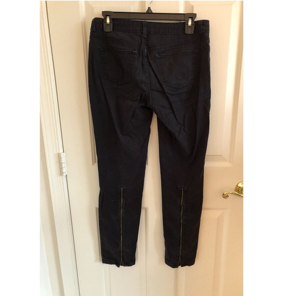 Jennifer Lopez Black Jeggings - Picture 2 of 3